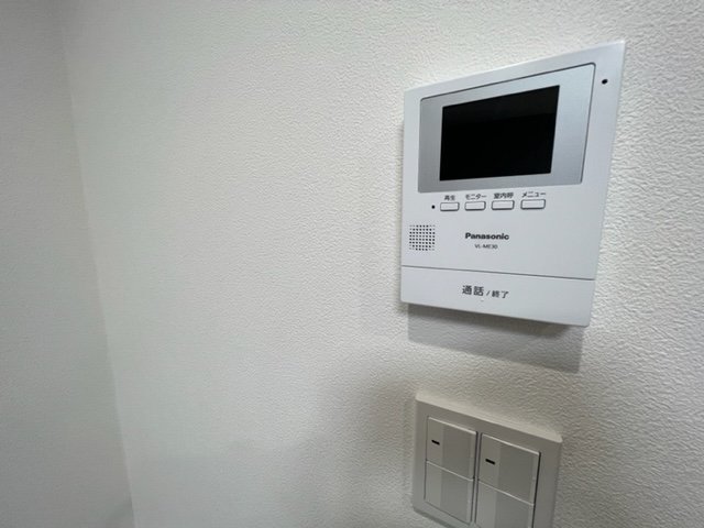 大江八丁目戸建て　TVホン